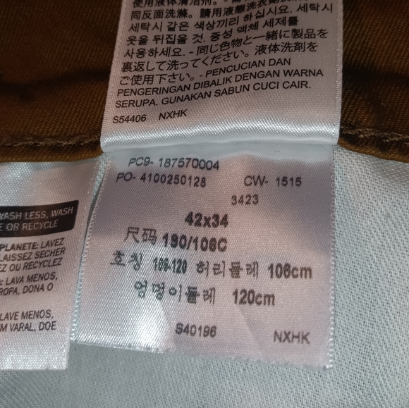 Levi's® 541™ Athletic Taper Fit Twill Pants in Caraway Size 42×34 Mens - Picture 10 of 13